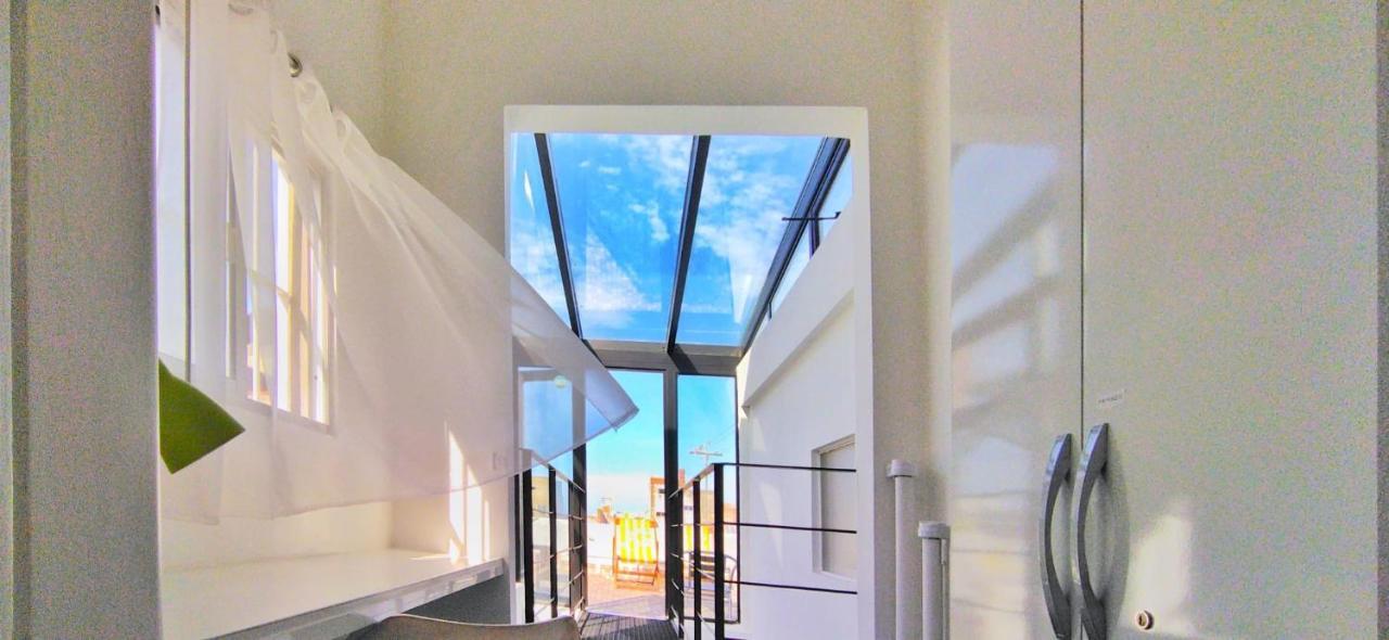 فيلا House With Large Terrace, Jacuzzi And Gated Parking For One Car مونتيفيديو المظهر الخارجي الصورة