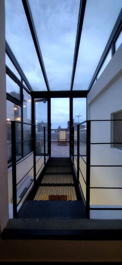 فيلا House With Large Terrace, Jacuzzi And Gated Parking For One Car مونتيفيديو المظهر الخارجي الصورة